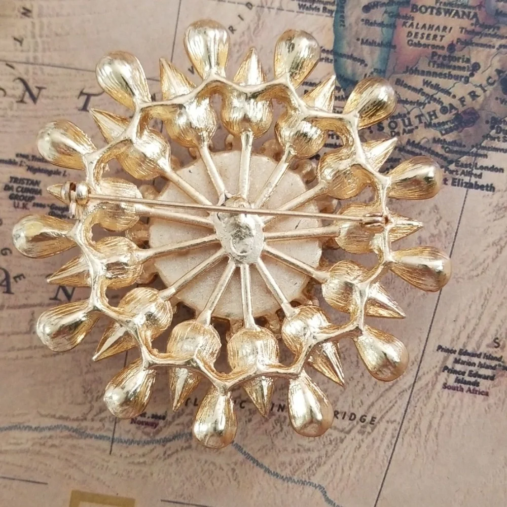Vintage Peacock Sunburst Brooch